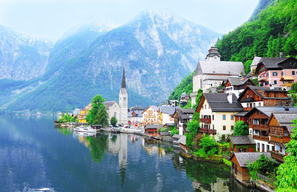 Beautiful image of Hallstatt, Austria. 