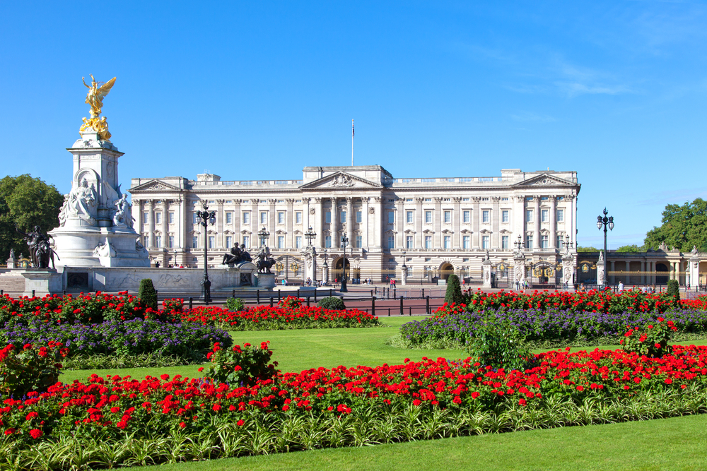 Buckingham palace gardens